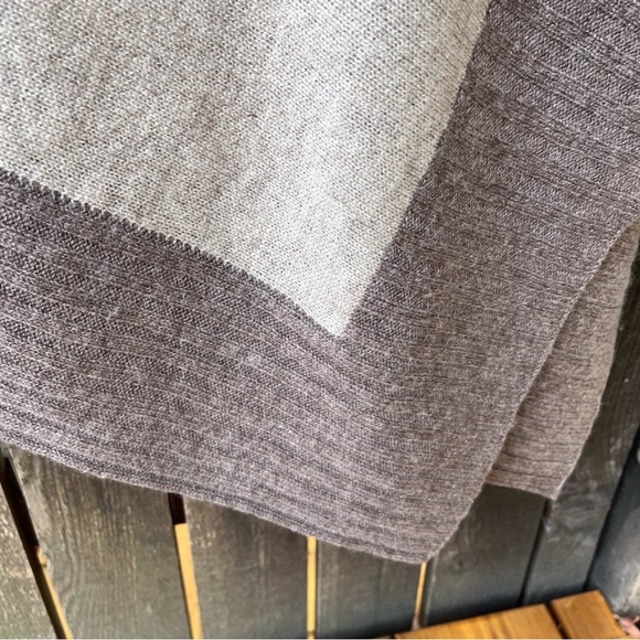 Celeste Cashmere & Wool Lightweight Sweater Poncho Wrap One Size - Picture 4 of 10